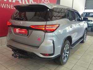 Toyota Fortuner 2.8GD-6 4x4 VX - Image 7