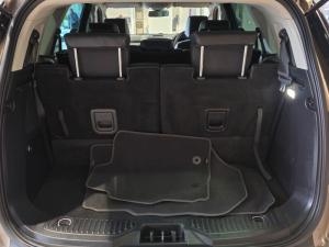 Ford Everest 3.2TDCi 4WD XLT - Image 10