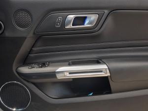 Ford Mustang 5.0 Mach 1 fastback auto - Image 16