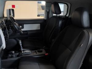 Toyota FJ Cruiser FJ Cruiser - Image 6