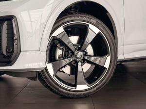 Audi Q2 35TFSI Black Edition - Image 3