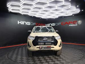 Toyota Hilux 2.4GD-6 single cab Raider manual - Image 2