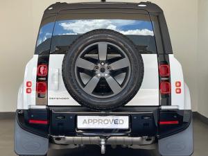 Land Rover Defender 110 D350 X-Dynamic HSE - Image 3
