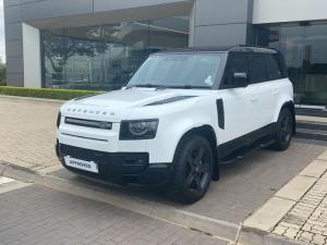 Land Rover Defender 110 D300 X-Dynamic HSE - Image 5