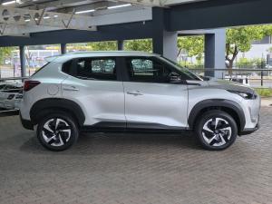 Nissan Magnite 1.0 Visia auto - Image 8