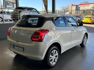 Suzuki Swift 1.2 GL manual - Image 8