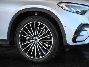 Mercedes-Benz GLC GLC220d 4Matic Avantgarde - Image 5