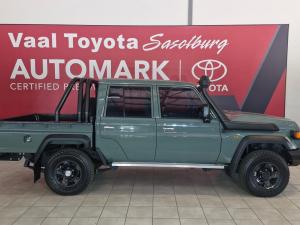 Toyota Land Cruiser 79 4.5D-4D V8 double cab LX - Image 2