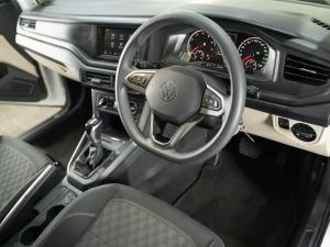 Volkswagen Polo sedan 1.6 Life auto - Image 11