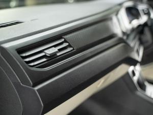 Volkswagen Polo sedan 1.6 Life auto - Image 15