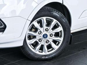 Ford Tourneo Custom 2.0SiT SWB Limited - Image 3