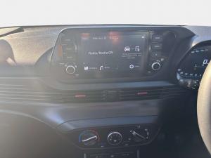 Hyundai i20 1.2 Fluid - Image 11