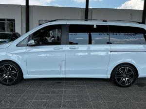 Mercedes-Benz V-Class V300d Exclusive - Image 6