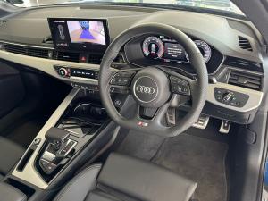 Audi A4 35TFSI Black Edition - Image 9