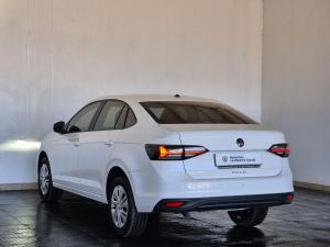 Volkswagen Polo sedan 1.6 auto - Image 8