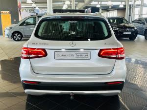 Mercedes-Benz GLC GLC250d 4Matic - Image 12