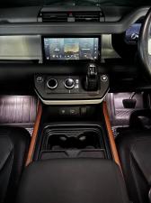 Land Rover Defender 110 P400 X-Dynamic SE - Image 11
