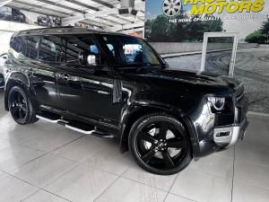 Land Rover Defender 110 P400 X-Dynamic SE - Image 1