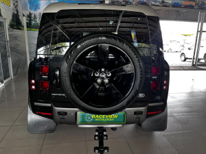 Land Rover Defender 110 P400 X-Dynamic SE - Image 3