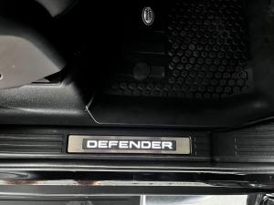 Land Rover Defender 110 P400 X-Dynamic SE - Image 8