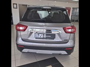 Toyota Urban Cruiser 1.5 XR - Image 5