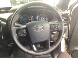 Toyota Hilux 2.8GD-6 Xtra cab 4x4 Legend auto - Image 8