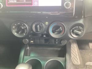Toyota Hilux 2.8GD-6 Xtra cab 4x4 Legend auto - Image 12