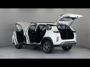 Toyota Urban Cruiser 1.5 XR manual - Image 25