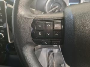 Toyota Hilux 2.4 GD-6 RB RaiderE/CAB - Image 9