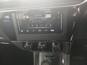 Toyota Corolla Quest Plus 1.8 CVT - Image 11