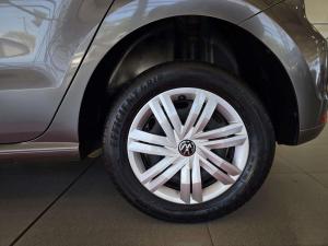 Volkswagen Polo Vivo 1.4 Trendline - Image 9