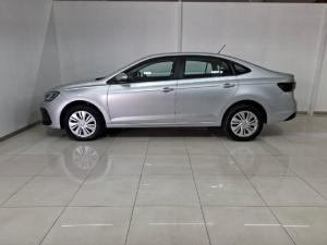 Volkswagen Polo sedan 1.6 manual - Image 2