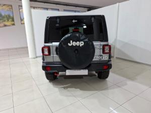 Jeep Wrangler Unlimited 3.6L Polar Edition - Image 16