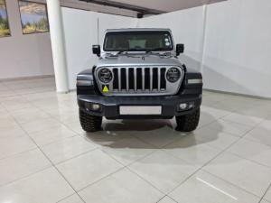 Jeep Wrangler Unlimited 3.6L Polar Edition - Image 19
