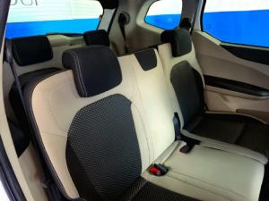 Renault Triber 1.0 Prestige auto - Image 12