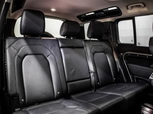 Land Rover Defender 110 D250 XS Edition - Image 21