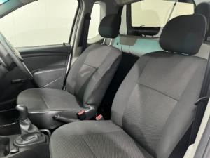 Nissan NP200 1.6i safety pack (aircon) - Image 6