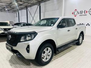 Nissan Navara 2.5DDTi double cab SE Plus auto - Image 11