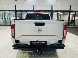 Nissan Navara 2.5DDTi double cab SE Plus auto - Image 4