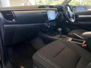 Toyota Hilux 2.4GD-6 double cab Raider auto - Image 10