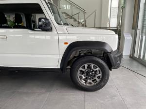 Suzuki Jimny 1.5 GLX AllGrip 3-door auto - Image 11
