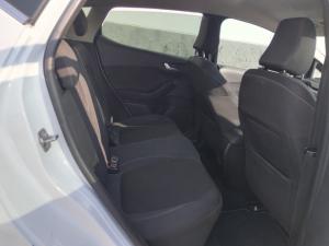 Ford Fiesta 1.0T Titanium - Image 11
