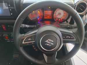 Suzuki Jimny 1.5 GLX AllGrip 3-door manual - Image 15