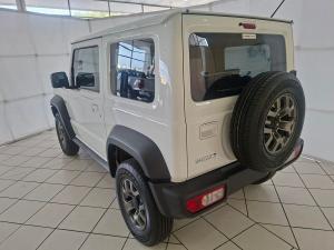 Suzuki Jimny 1.5 GLX AllGrip 3-door manual - Image 9