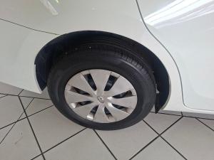 Toyota Corolla Quest 1.8 Plus manual - Image 10