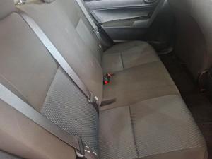 Toyota Corolla Quest 1.8 Plus manual - Image 11