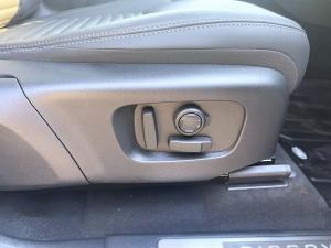 Land Rover Discovery Sport D200 R-Dynamic HSE - Image 17