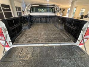 Isuzu D-Max 300 3.0TD Extended cab LX auto - Image 10