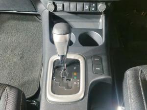 Toyota Hilux 2.8GD-6 double cab 4x4 Raider auto - Image 12