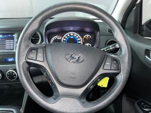 Hyundai Grand i10 1.2 Fluid - Image 15